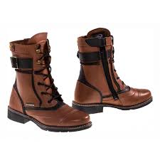 Découvrez notre collection de bottes pour femme. Bottes Femme Held Cattlejane Marron Equipement Route Sur La Becanerie