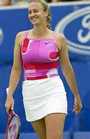 Female Tennis Players That Put Love On Your Mind Tennis Players Female Tennis Outfit Women Tennis Players