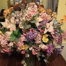 These silk floral arrangements will add a lively touch to your home. Best Artificial Flower Arrangement From Totally Tropical Interiors Price Reduced For Sale In Regina Saskatchewan For 2021