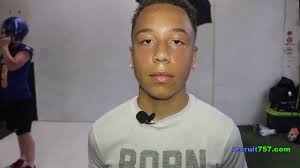 Kahlil Moore's Instagram, Twitter & Facebook