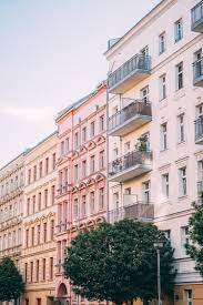 Alle fenster sind mit jalousien ausgestattet. Wohnungssuche In Berlin So Findet Ihr Eine Bezahlbare Wohnung