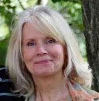 Jennifer Hartzell's Instagram, Twitter & Facebook