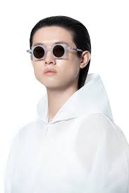 Frank The Designer Eyewear Shop