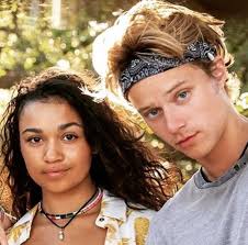 The trailer began with kiara, pope, and j.j craving john b.'s name in a branch of a tree to mourn sarah and josh b. Pin By Sophie On Outer Banks Outer Banks Obx Outer