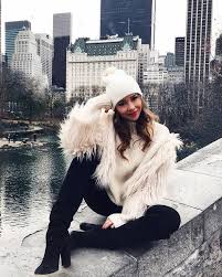 Cozy In Central Park And I May Or May Not Have Eaten Two Preztels New York Outfits Estilo Para O Inverno Roupas De Outono Inverno