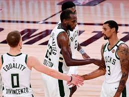 In what could be the final game of the milwaukee bucks season, they try to stave off elimination against the roaring miami heat. Bucks Vs Heat Game 4 Final Score Khris Middleton Scores 36 Points To Extend Season In 118 115 Ot Win Draftkings Nation