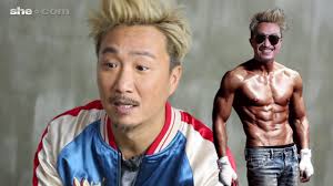 鼠 語 言:中、英、粵 排 行:老大 家庭成員:父、母、一妹 興 趣:足球、網球〈曾任 é„­ä¸­åŸº Google æœå°‹