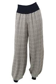 Bekleidung für damen hosen (damen) kleidung kostenlose schnittmuster. Schnittmuster Moira Von Mamu Design