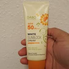 Kem chống nắng dabo là một sản phẩm đến từ hàn quốc. Dabo White Sunblock Cream Spf50 Pa 70ml Reviews 2021