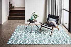 Teppichservice in münchen steht als professionelle teppichwäscherei münchen in den leistungen der teppichreinigung und teppichreparatur aller art zur verfügung. Teppiche Egger S Einrichten