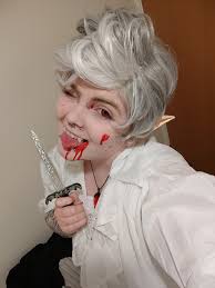 Please be kind 🫡❤️ I did a cosplay test of Astarion and wanted to share it  as I actually really like how it turned out ! Still needs a lot of work