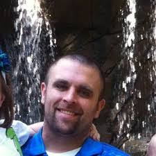 Andy Petro's Instagram, Twitter & Facebook