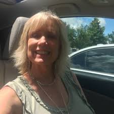 laurie arnold (@LarnoldArnold)