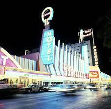 Play Cartel Poker Now 4 99 Worth Of Free Chips Las Vegas Trip Old Vegas Las Vegas Resorts