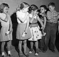 E la gente è ancora convinta che quel vaccino non avesse alcun problema e, invece, così non era. Vaccino Antivaiolo Qui Con Storia Curiosita E Tante Foto Storiche