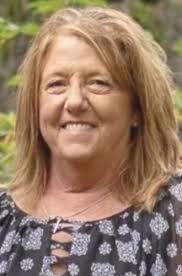 Candy Crigger's Instagram, Twitter & Facebook