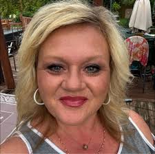 Fashion With Lipstick Fairy (@amycramer30) • Facebook