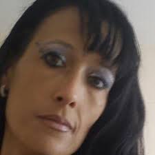 Lisa Diallo's Instagram, Twitter & Facebook