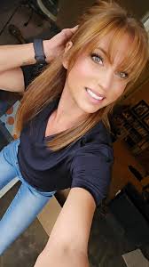 Oooooh lookie here, we got some bangs! 💜