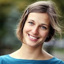 The best SEO expert for everyone by Gloria Bowden: Listen