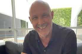 La furia de donato de santis con dalla libera y la intervención de santiago del moro. Ex Jugador De Union Competira En Masterchef Celebrity Sin Mordaza