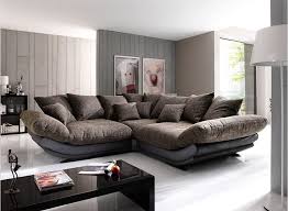Imbue the atmosphere of your space with one of regal excellence courtesy of this plush sofa. Big Sofa Rose New Look Sofa Amazon De
