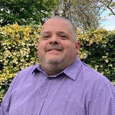 Benjamin Clow's Instagram, Twitter & Facebook