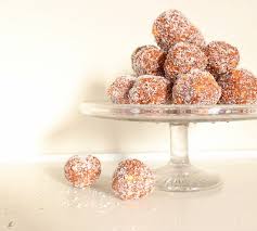 Lolly Log Balls Tania S Kitchen Recipe Lolly Log Lollies Baked White Chocolate Cheesecake