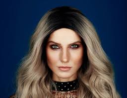 Embrace your inner Goth with Denman! » EsteticaMagazine.com