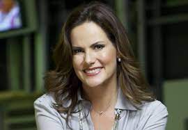 Página oficial da jornalista renata ceribelli twitter: Vivendo No Exterior Filho De Jornalista Renata Ceribelli Tem Profissao Inusitada