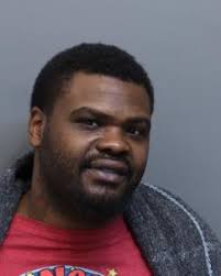 Man Passes Out In Pharmacy Drive-Thru After Snorting Heroin In Front Of  Walgreens Personnel