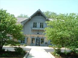 Families visiting pere marquette state park will be spoilt for choice at this amazing venue. Pere Marquette Lodge Grafton Illinois Lodge Style Accommodations On Waymarking Com