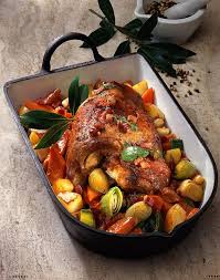 Unser Beliebtes Rezept Fur Geschmorte Putenoberkeule Mit Speck Und Gemuse Und Mehr Als 55 000 Weitere K Putenoberkeule Putenoberkeule Rezept Putenkeule Rezepte