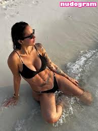 Deborah De Luca  deborahdeluca Nude Leaks OnlyFans Photo 5 - Nudogram v2.1