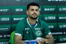 BOMBA! Lateral do Goiás Pode Ir Para a Europa Por R$4 Milhões! - Imagen principal del artículo