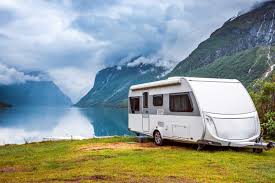 5th wheel hitches are available in weight capacities from 16,000 lbs. 10 Awesome Travel Trailers Under 6000 Lbs