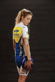 Elle est également championne de france, d'europe et du monde en relais mixte, avec l'équipe de france de triathlon Cassandre Beaugrand Rendez Vous Ce Dimanche A Valence Pour La 2eme Etape De Grand Prix Poissy Triathlon Adidas Met Helmets Time Sport Aquaman Wetsuits France Facebook