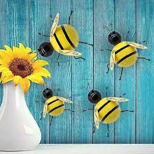3d Bee Metal Wall Art High Quality Sculpture Hanging Outdoor Garden Tree Nature 744110709612 Ebay In 2020 Metal Garden Wall Art Outdoor Metal Wall Decor Inspirational Wall Decor