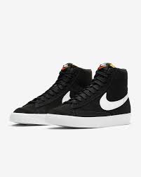 Nike blazer mid '77 se. Nike Blazer Mid 77 Suede Schuh Nike De