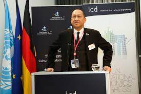 Nazri abdul aziz says as a minister he has every right to hire who he wants. Academy For Cultural Diplomacy