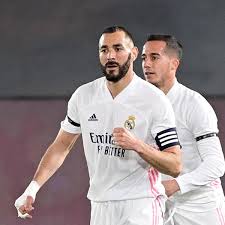 El real madrid, dirigido por el vitoriano pablo laso, se convirtió en el primer finalista de la copa del rey al derrotar al lenovo tenerife, entrenado por el bilbaíno txus. Real Madrid 2 1 Barcelona Merengues Ganan El Clasico Y Son Lideres De Laliga Futbol En Vivo Ver Gratis Real Madrid Vs Barcelona Ver Aqui En Directo Madrid Vs Barza