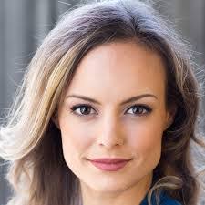 Sarah Wasserman's Instagram, Twitter & Facebook