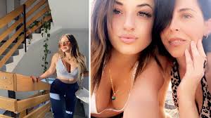 Illum Nirifletti Fuq Il-Privileġġ Inkredibbli Li Jien Ommok”