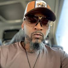 DIY Garage Bars, Man Caves & More