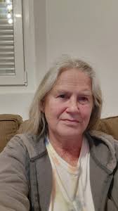 Antique store figurine with expressive arms