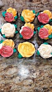 These days, I am completely obsessed with vibrant colors. 😍 it's the  little things that bring me 😊