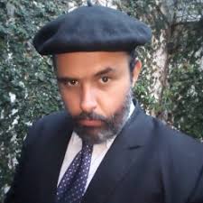 La necesidad de Marx (V). Del sentido de lo político en Antígona.