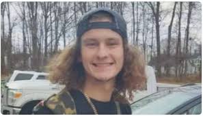 New Richmond teen killed in one-vehicle crash