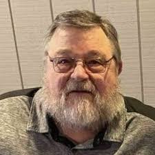 Colin Traub's Instagram, Twitter & Facebook