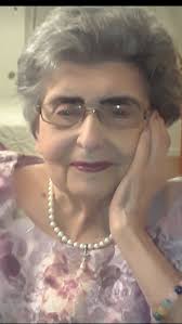 ZAPATA, TEXAS---Bertha Flores went to be with the Lord peacefully and  surrounded by her family